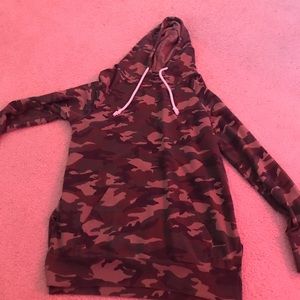 Camo Pullover Hooded Shirt